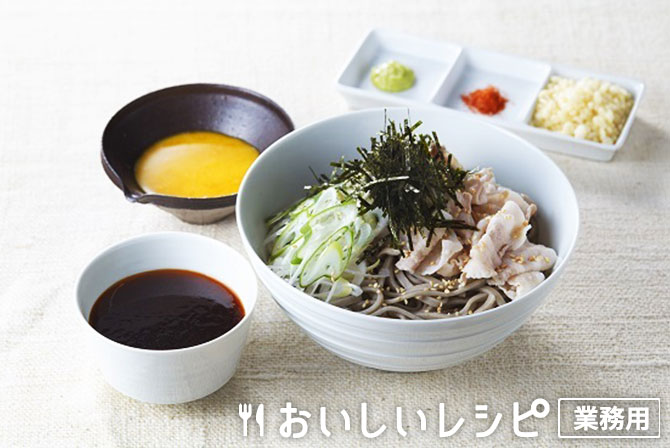 /冷たい肉そば