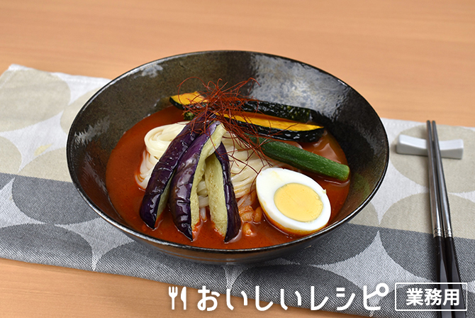 /夏野菜の冷しピリ辛うどん